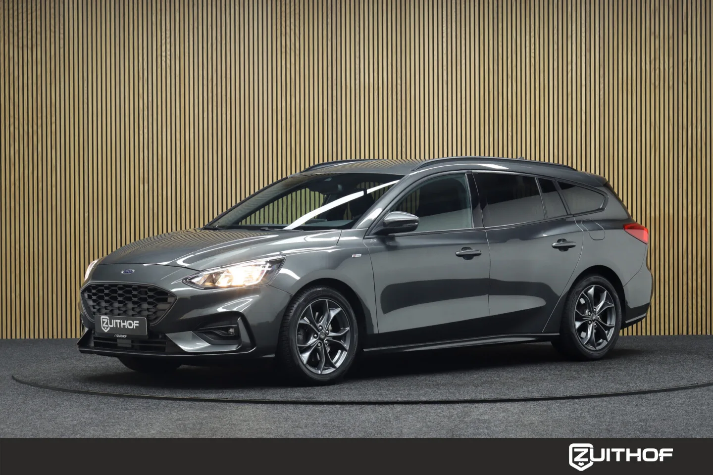Ford Focus (2019) — foto 1