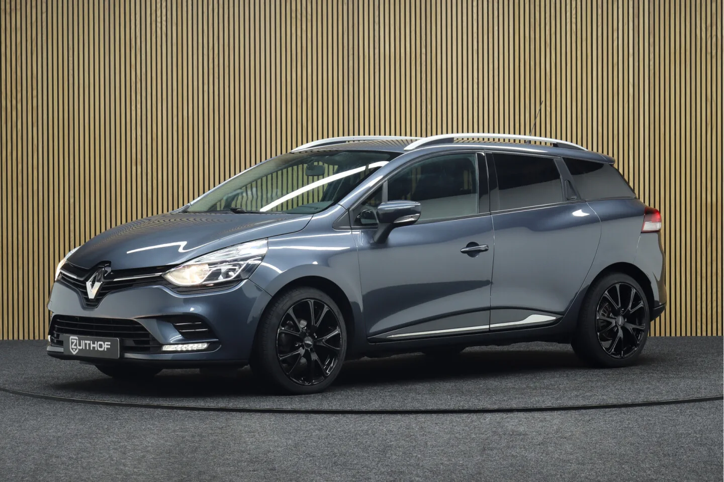 Renault Clio (2018) — foto 1