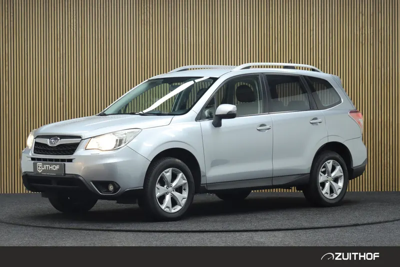 Subaru Forester (2015)