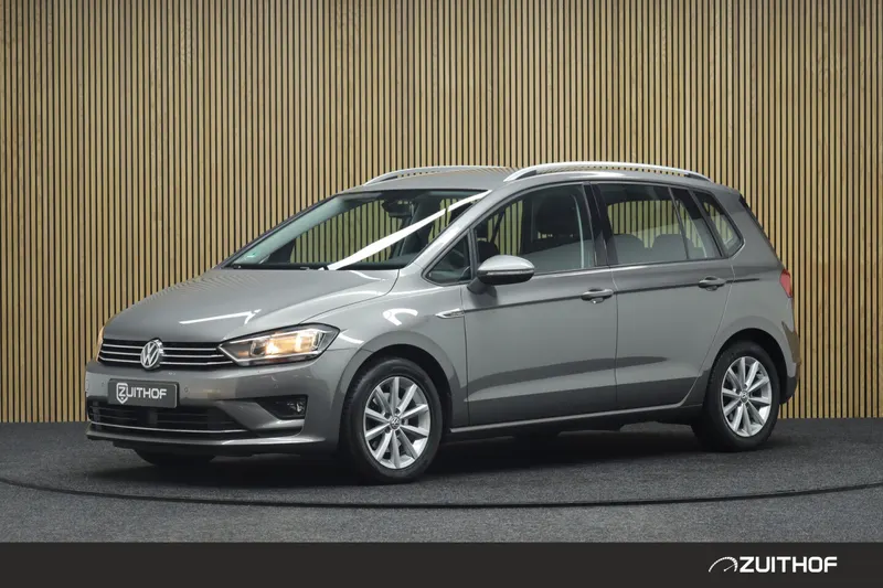 Volkswagen Golf Sportsvan (2015)