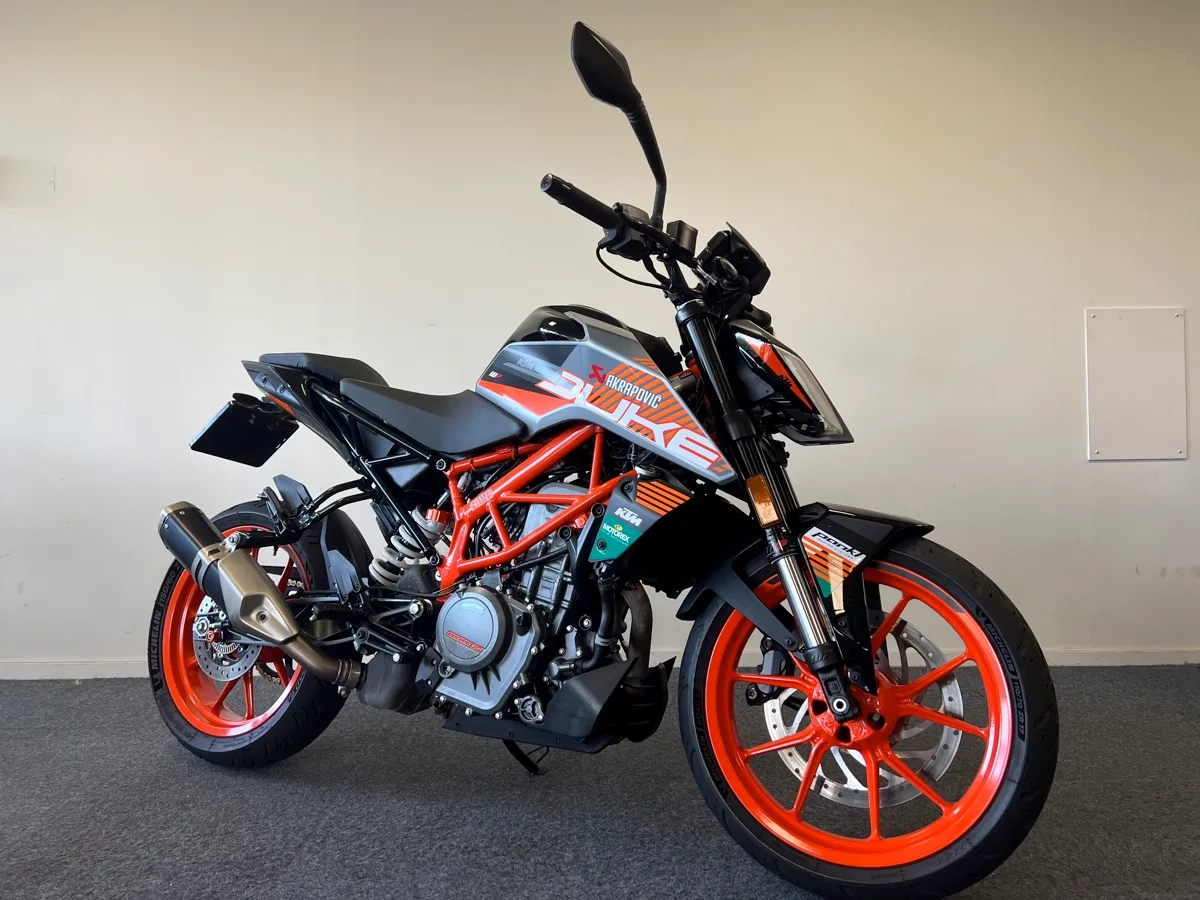 KTM 390 Duke (2021) — foto 1