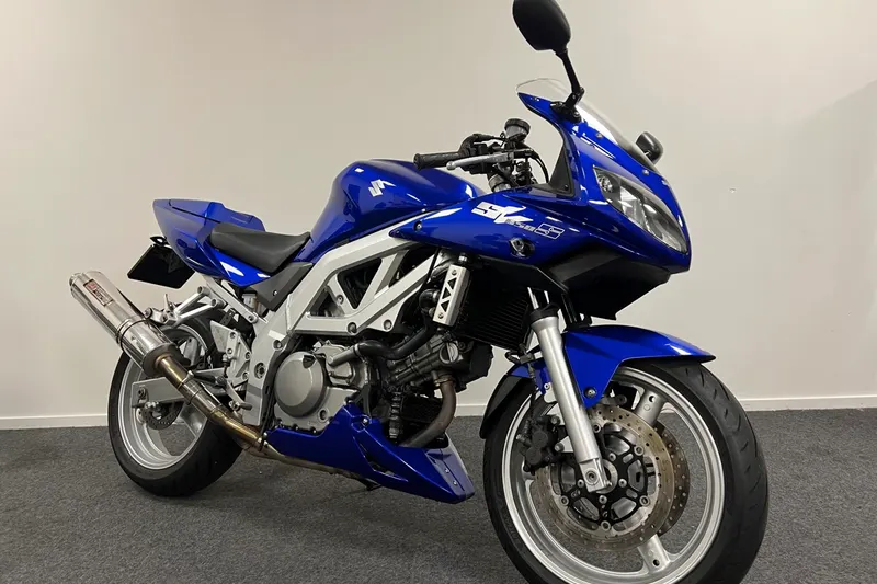 Suzuki SV650 (2004)