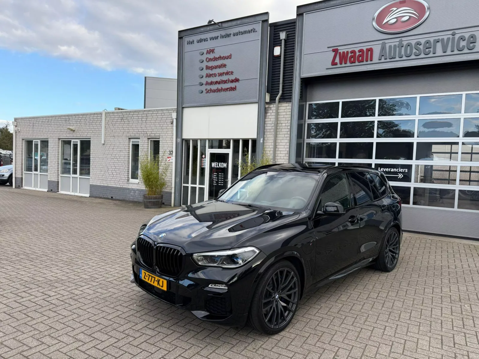 BMW X5 (2021) — foto 1