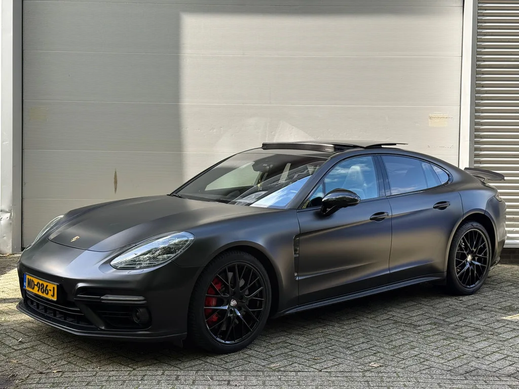 Porsche Panamera (2017) — foto 1