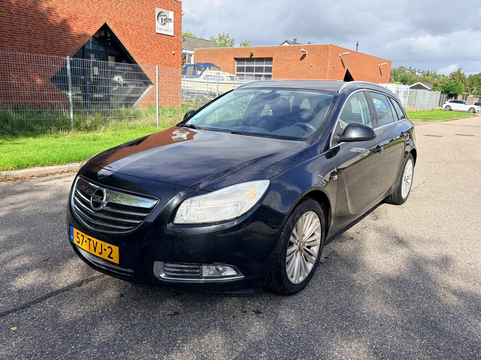 Opel Insignia (2012) — foto 1