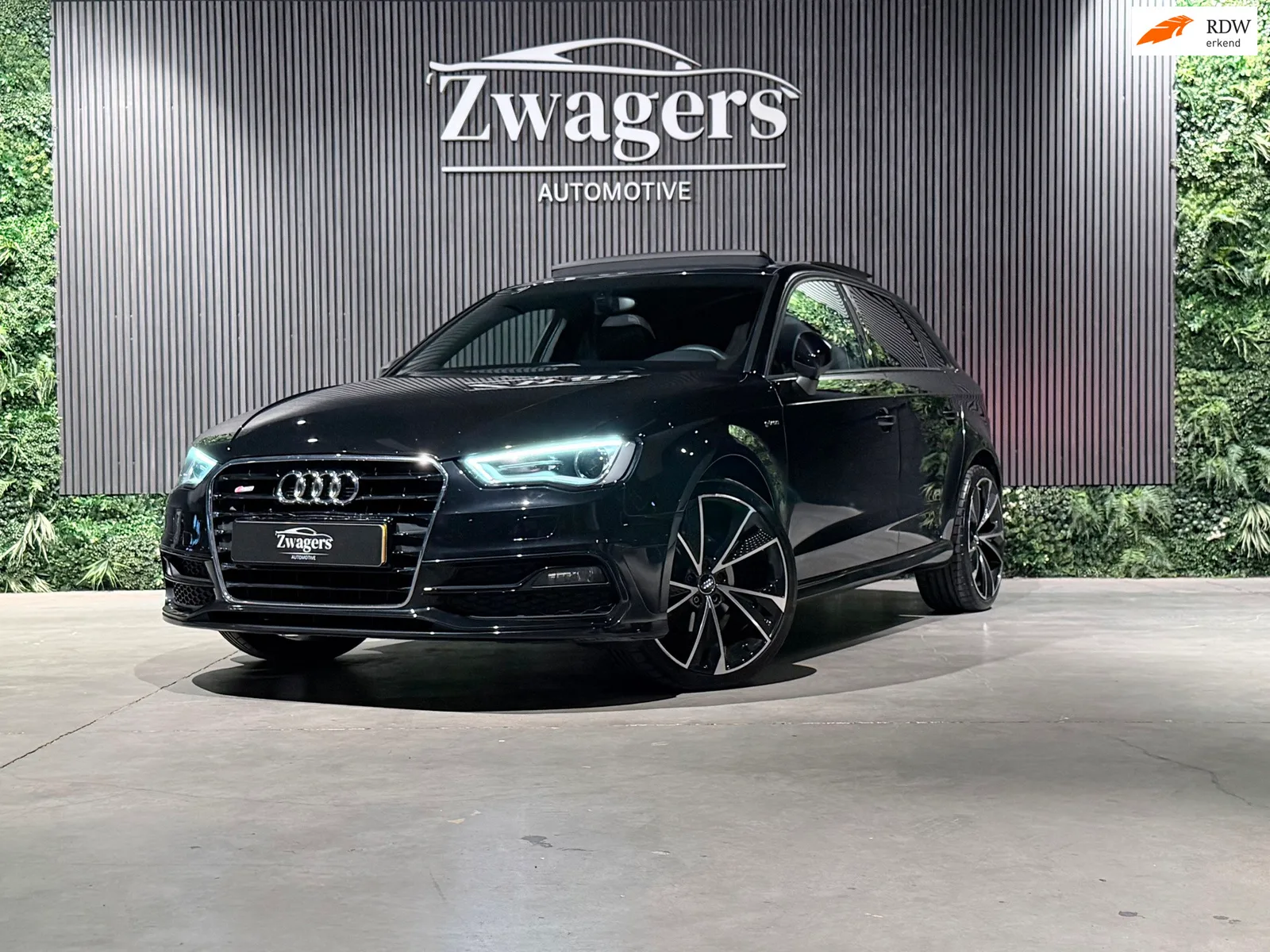Audi A3 (2014) — foto 1