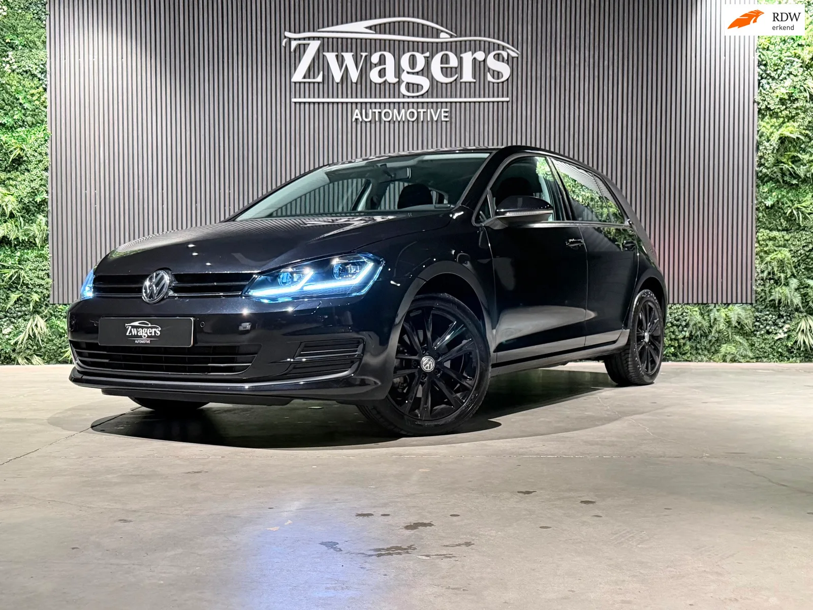 Volkswagen Golf (2014) — foto 1