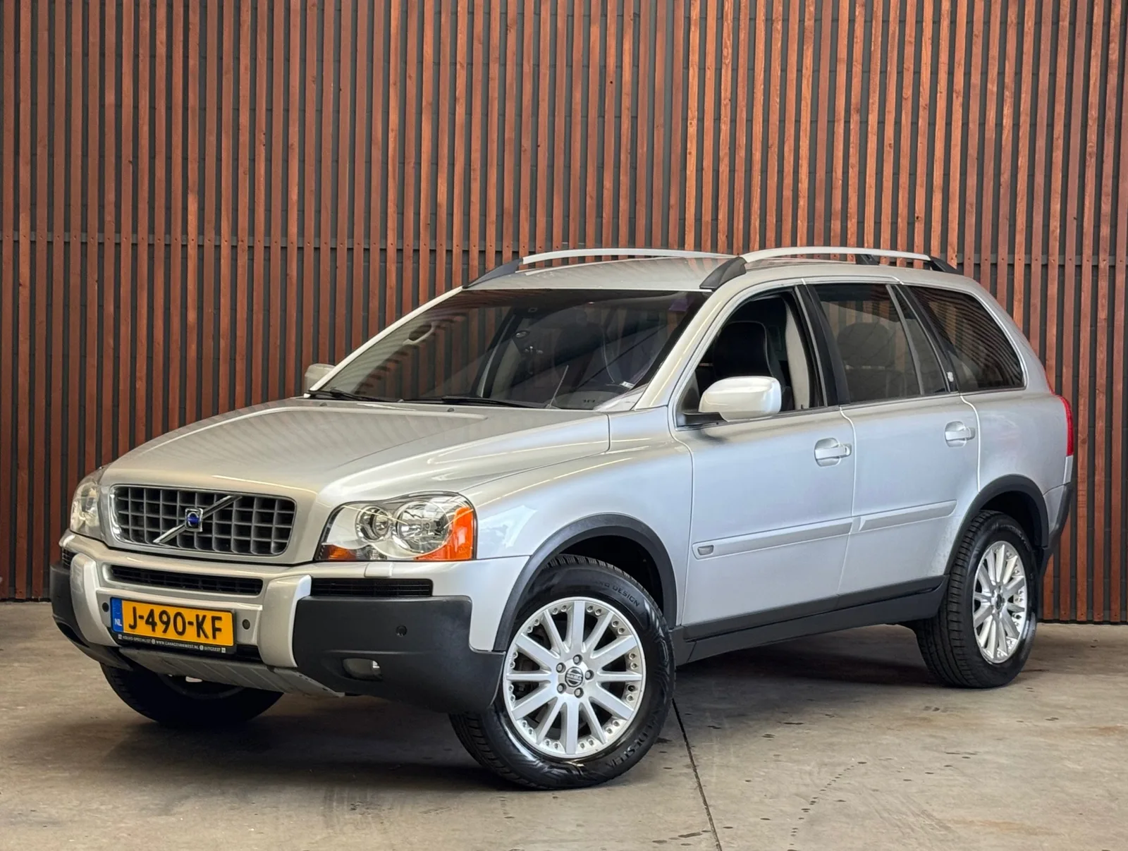 Volvo XC90 (2005) — foto 1