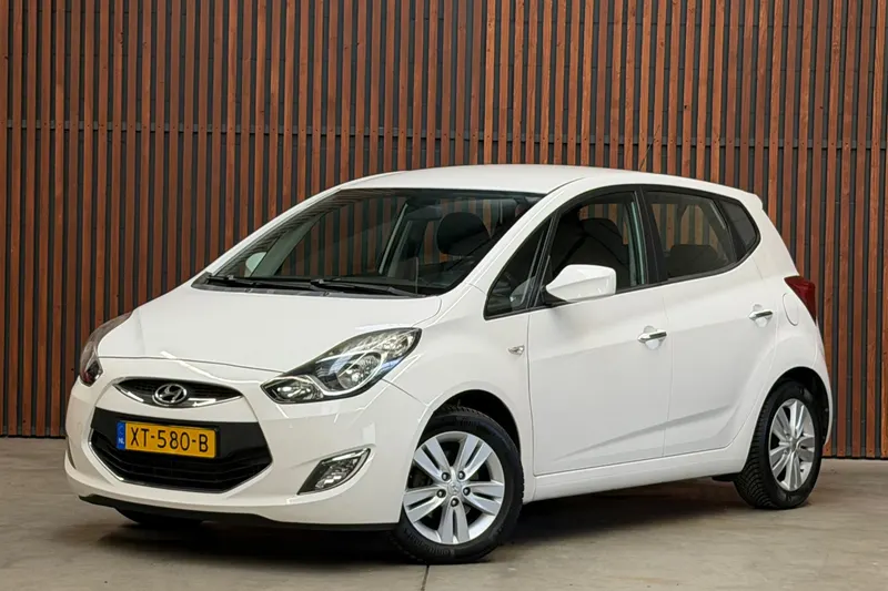Hyundai ix20 (2013)