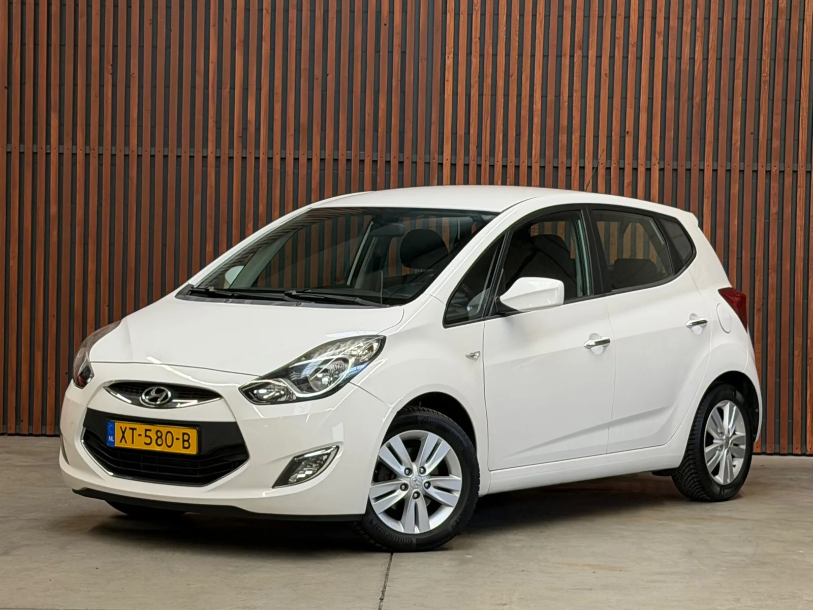 Hyundai ix20 (2013) — foto 1