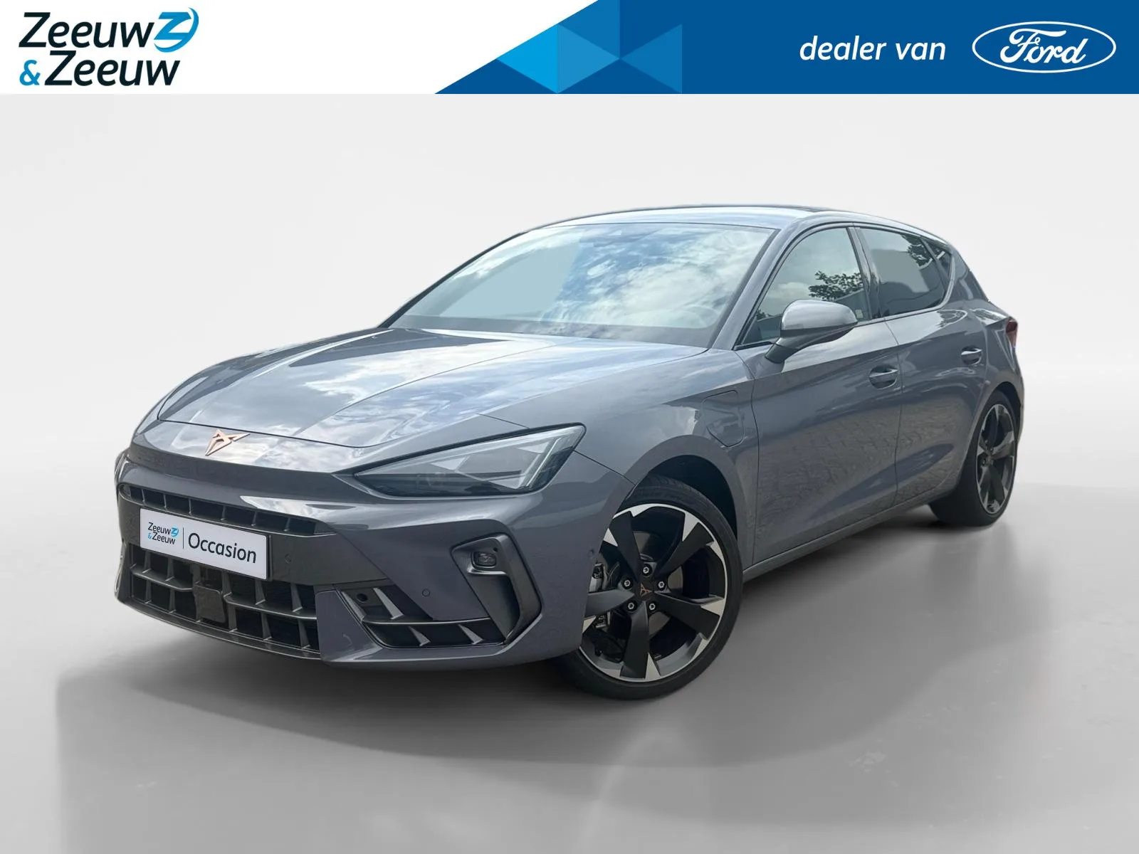 CUPRA Leon (2025) — foto 1