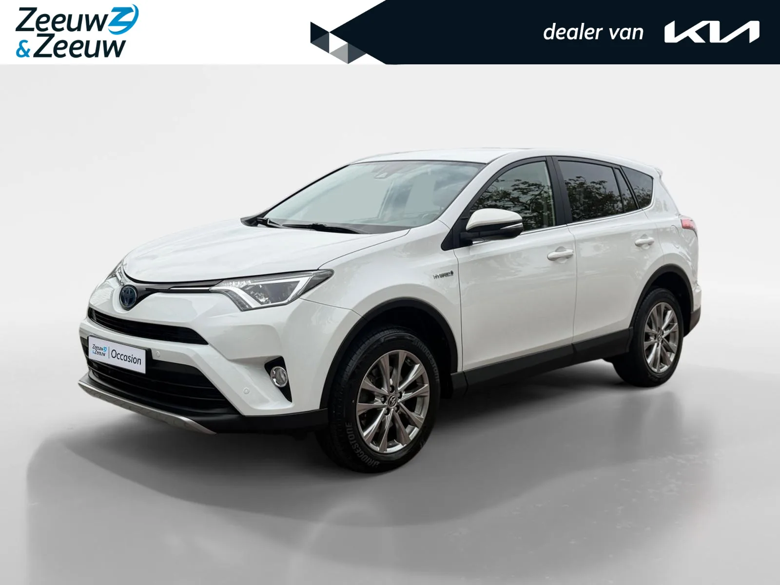 Toyota RAV4 (2016) — foto 1