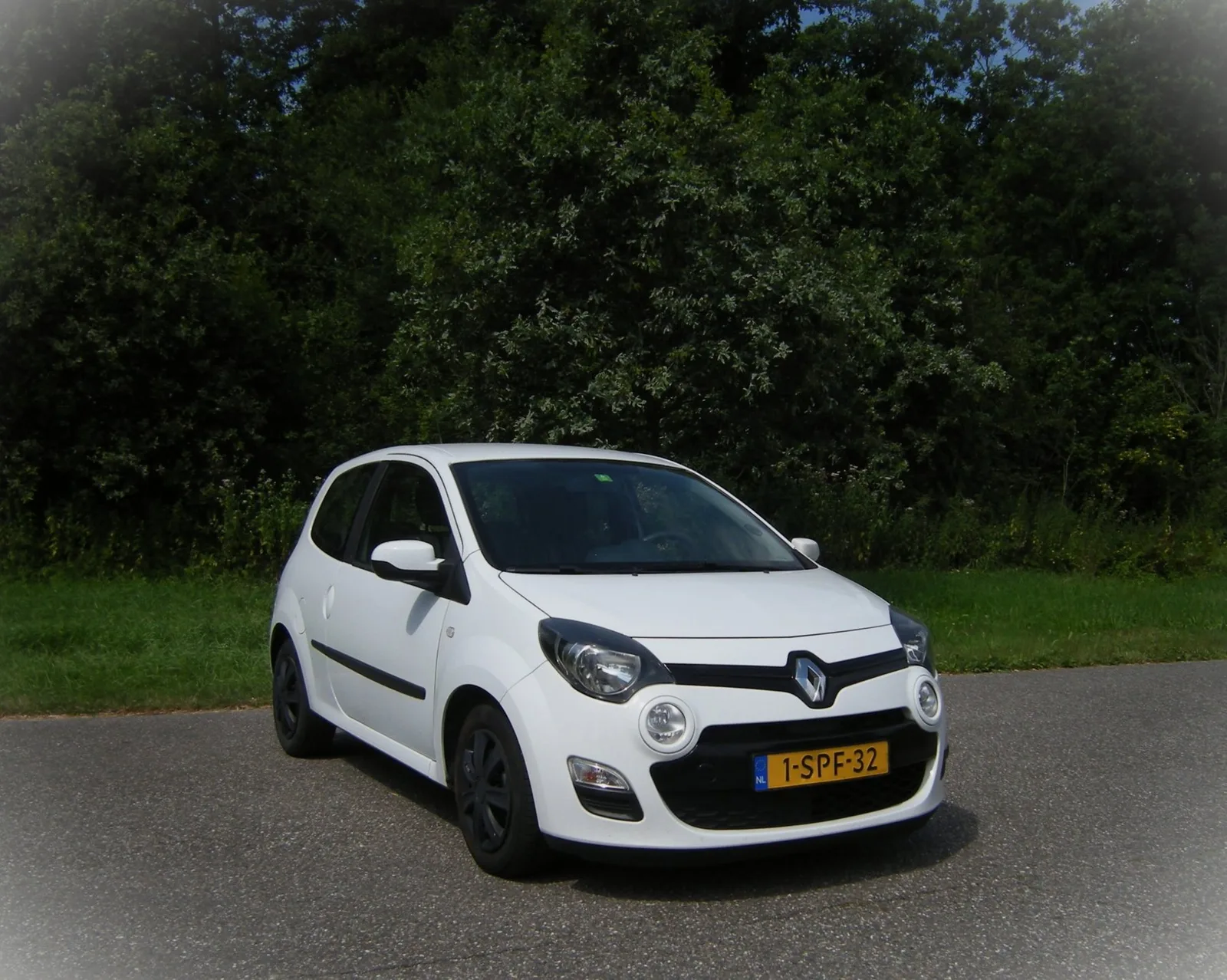 Renault Twingo (2013) — foto 1