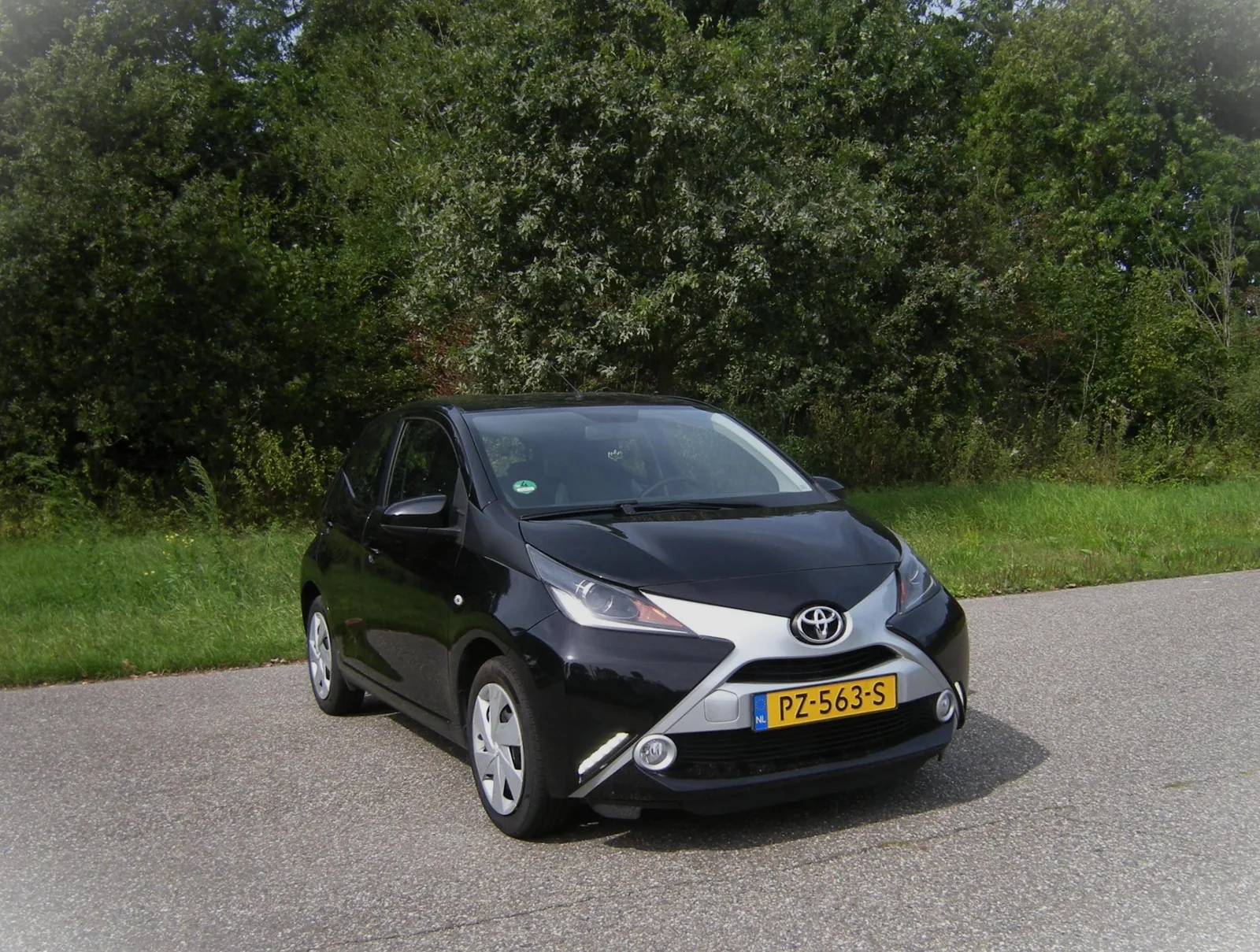 Toyota Aygo (2017) — foto 1
