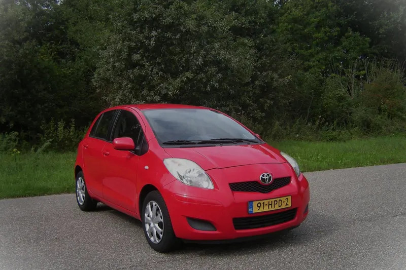 Toyota Yaris (2009)